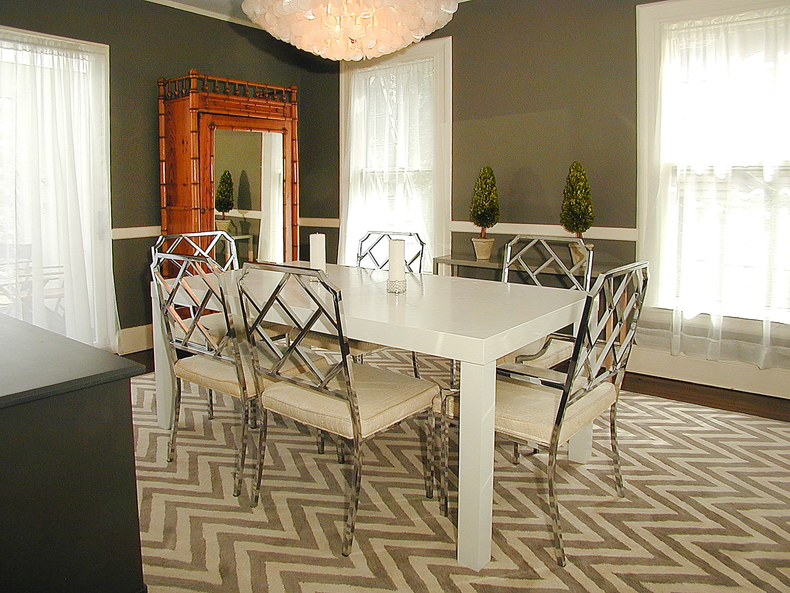 Dining Room (there is a different table now) - 195 Bishop St.