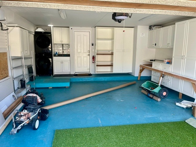 Finished Garage - 918 21st St