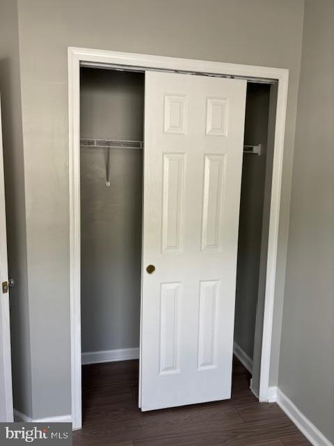 Building Photo - 4258 Normandy Ct