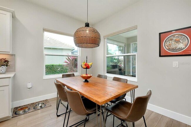 Building Photo - 12177 Stuart Dr