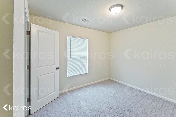 Building Photo - 15601 Briar Forest Dr