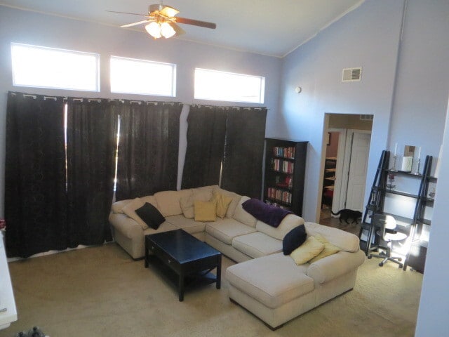 Building Photo - Clovis Gated Lafayette Sq, 2BR+Den/Loft/2....