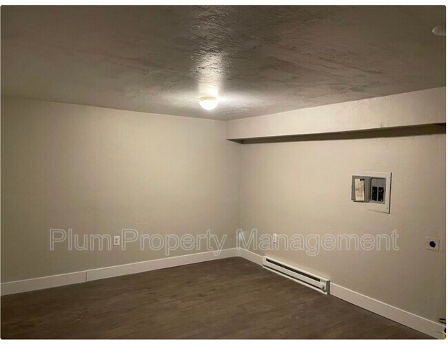 Building Photo - 2501 55th St