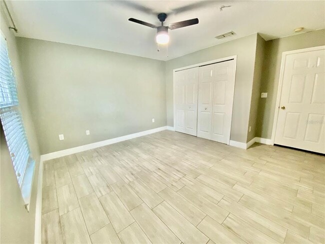 Building Photo - 5447 Vineland Rd