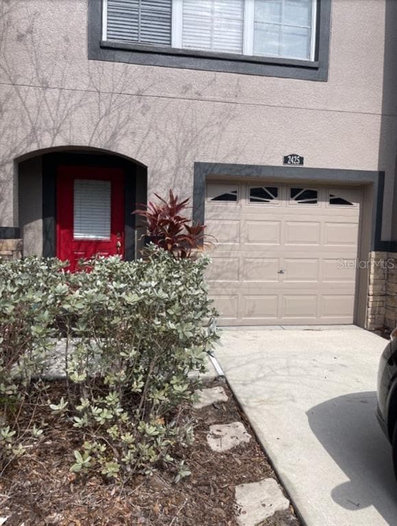 Primary Photo - 2425 Middleton Grove Dr