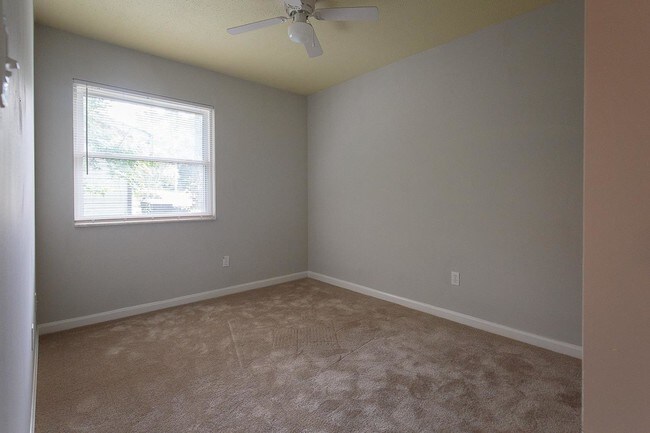 Building Photo - 1837 Devra Dr