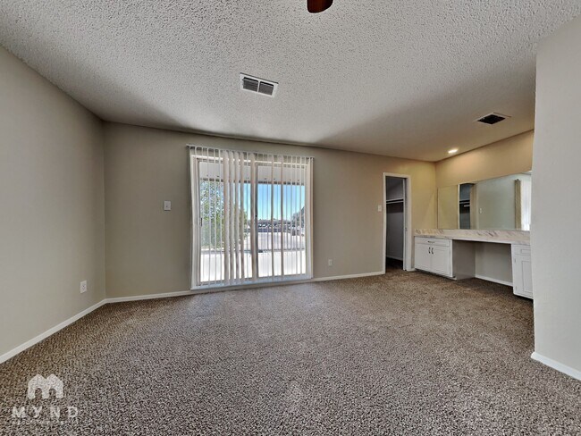 Building Photo - 3258 63rd St