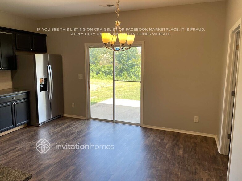 Building Photo - 3617 Charterhall Ln