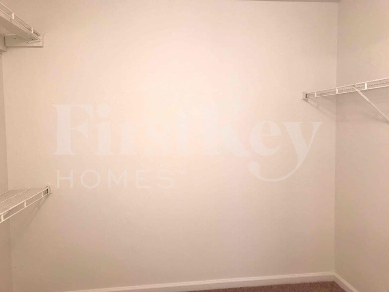 Building Photo - 2583 Herndon Rd NW