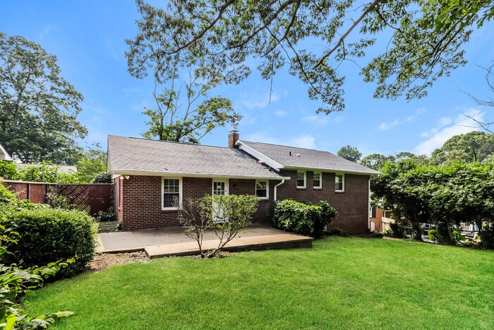 Building Photo - 1538 Abbey Ct SW