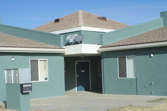 Building Photo - Spring Valley Terrace