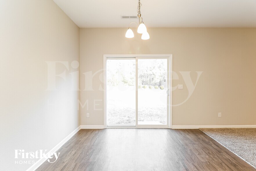 Building Photo - 6819 Ware Rd