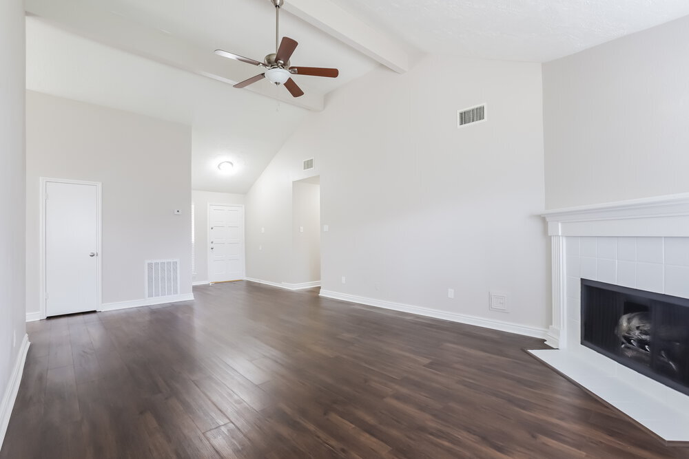 Building Photo - 19411 Winding Branch Dr