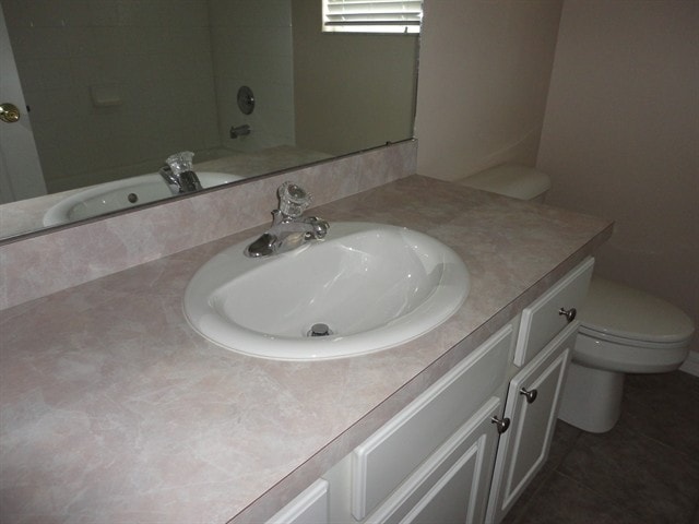 Building Photo - 11114 Creek Haven Dr