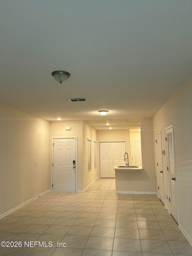 Building Photo - 911 Capitol Pkwy