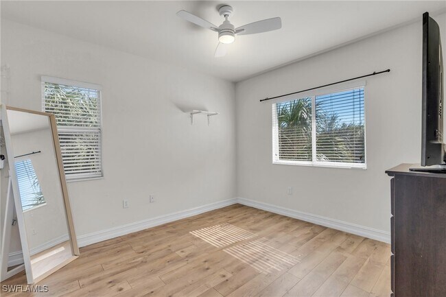 Building Photo - 7835 Regal Heron Cir