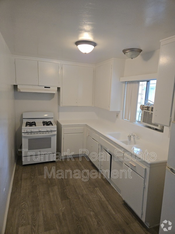 Building Photo - 4337 Toland Way