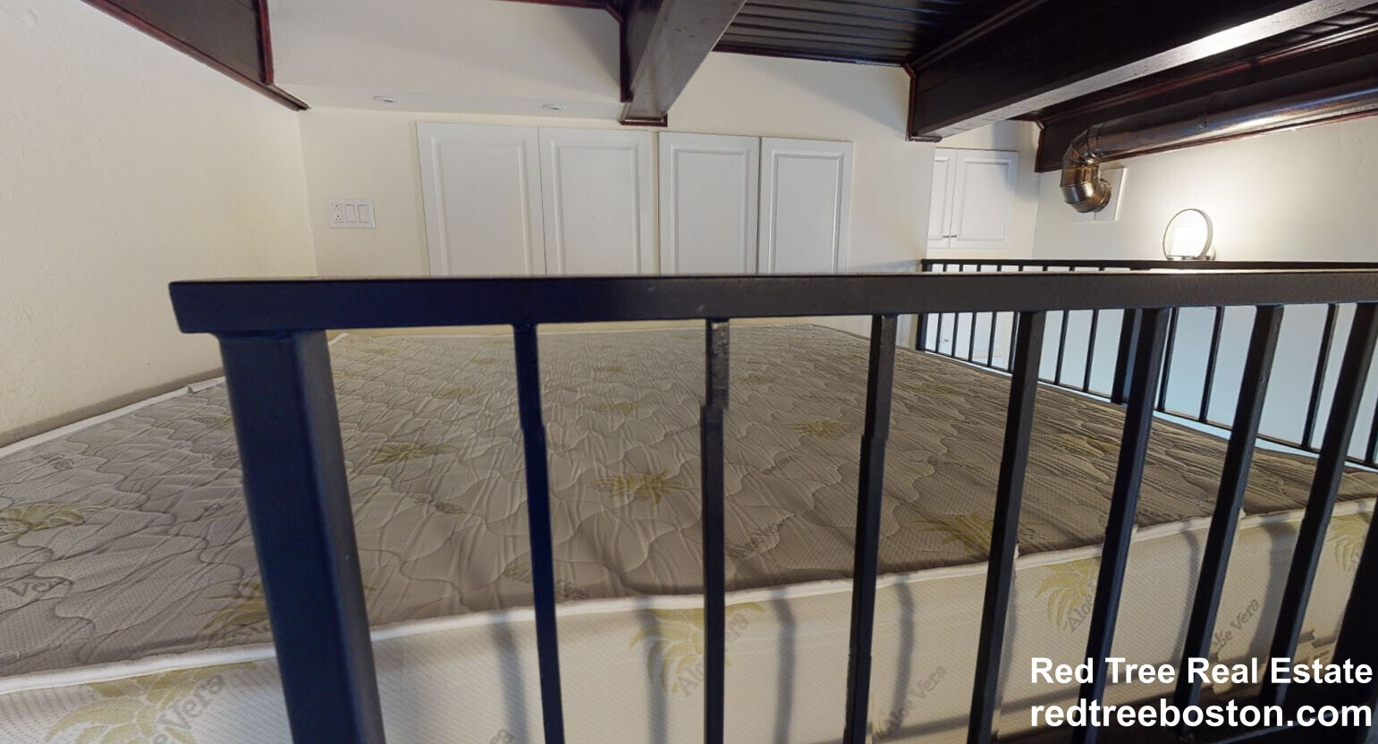 Building Photo - 25 St Marys Ct