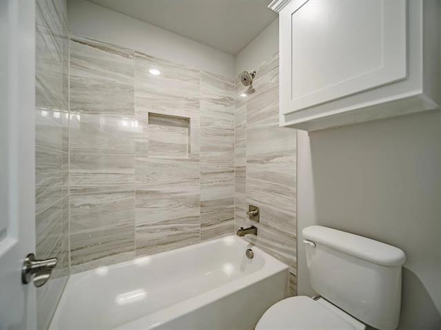 Building Photo - 508 Christie Crossing