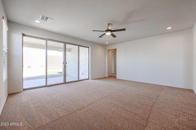 Building Photo - 2034 W Desert Frst Trl