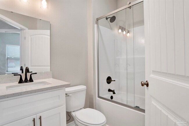 Building Photo - 3018 Berwick St