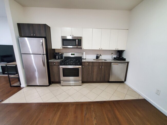 Building Photo - 128 Prospect Ave