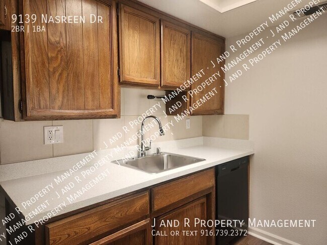 Building Photo - 9139 Nasreen Dr