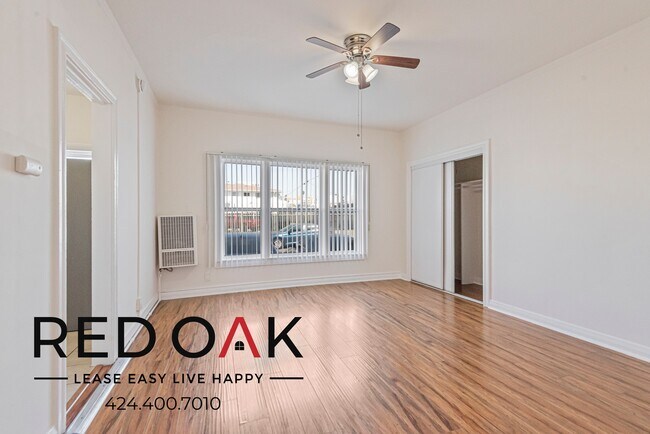 Primary Photo - 1056 Normandie Ave