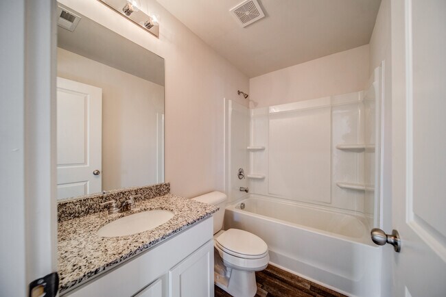 Building Photo - 300 Coverly Ct