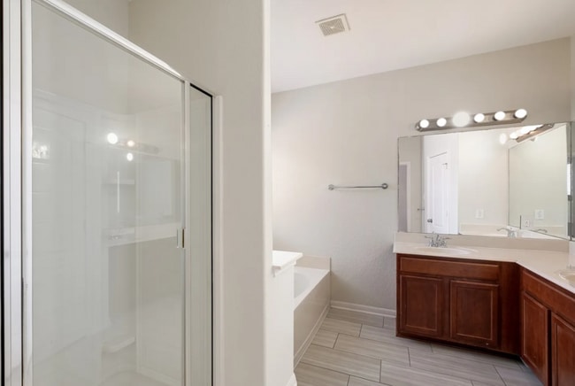 Building Photo - 12027 Mill Village