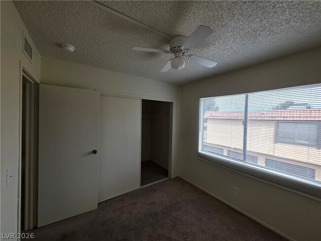 Building Photo - 241 Misty Isle Ln