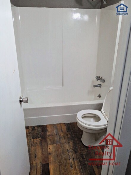 Building Photo - 1510 Taft St