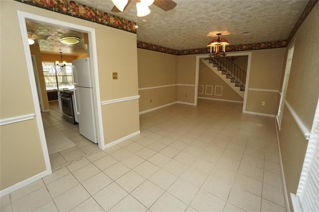 Building Photo - 16614 Cairnway Dr