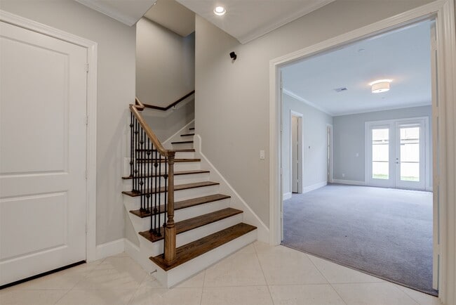 Building Photo - 6706 Morningside Dr