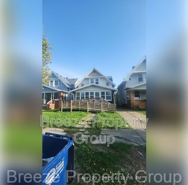 Building Photo - 56 E Pearl St