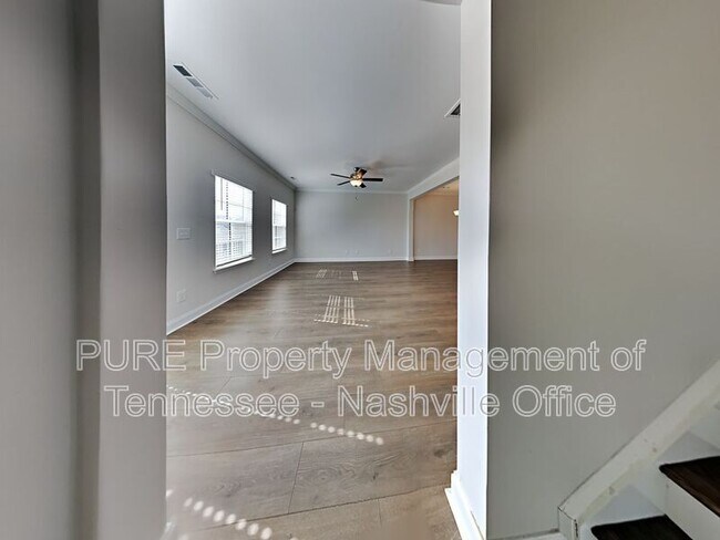 Building Photo - 1750 Park Terrace Ln