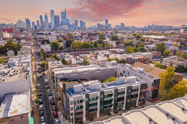 Building Photo - 1338 N 15th St