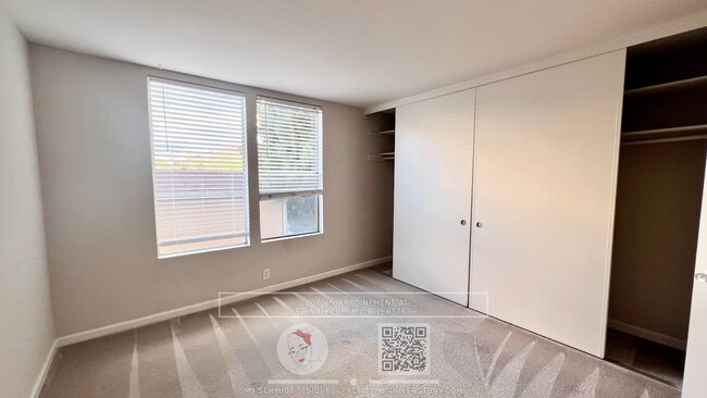Building Photo - Chic 1-bedroom condominium located in the ...