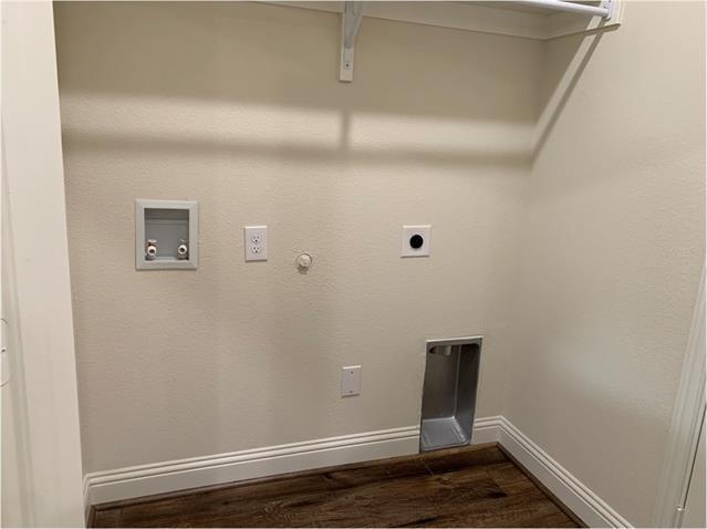 Building Photo - 7806 Cottonwood Dr