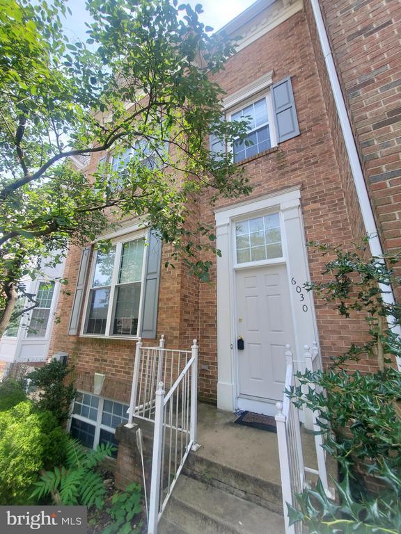 Building Photo - 6030 Lincolnia Rd