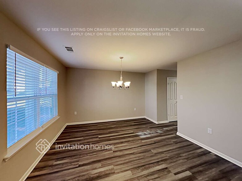 Building Photo - 4924 Broad Leaf Ct