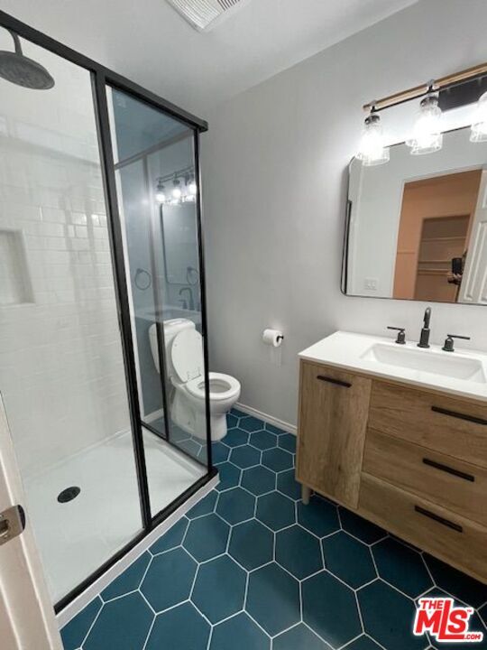 Building Photo - 45 Thornton Ave