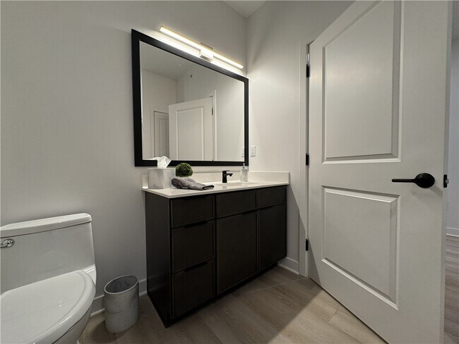 Building Photo - 407 Erie Rdg Dr