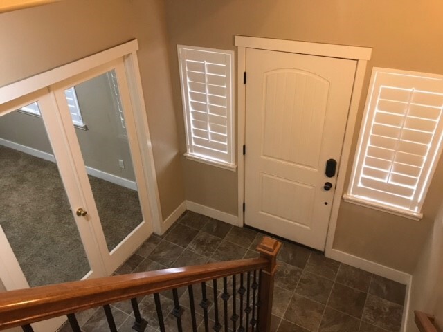 Entry way - 103 W Canley Vale Ln