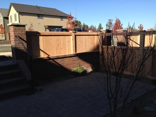 Building Photo - 3 Bedroom Town Home in Bend's McCall Landing