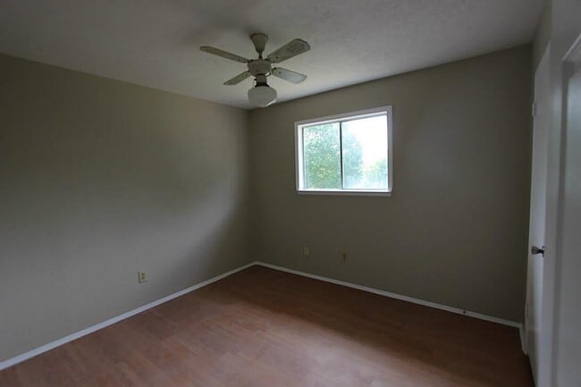 Building Photo - 4904 Ripple Creek Dr
