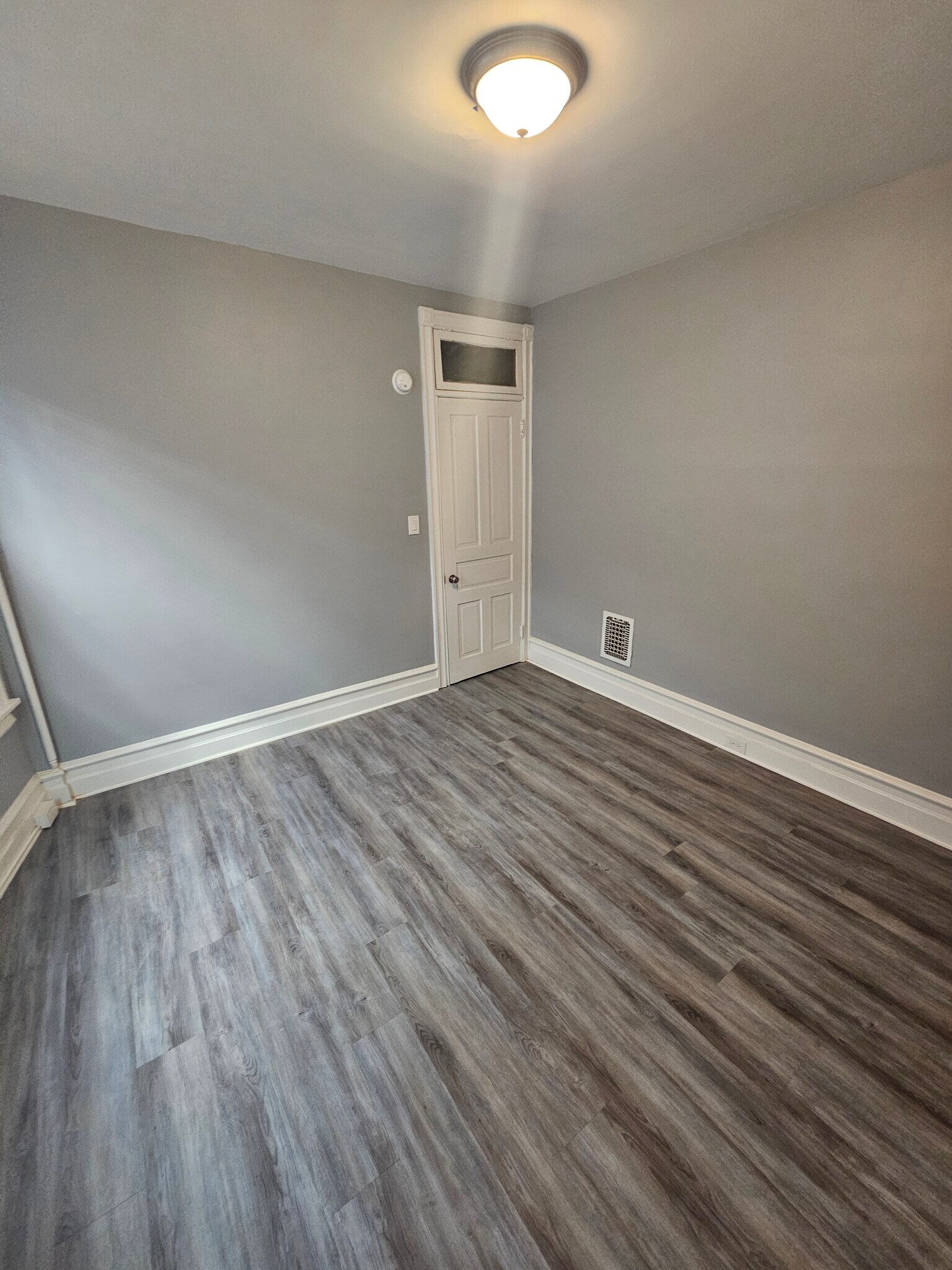 Building Photo - 1650 Mineral Spring Rd