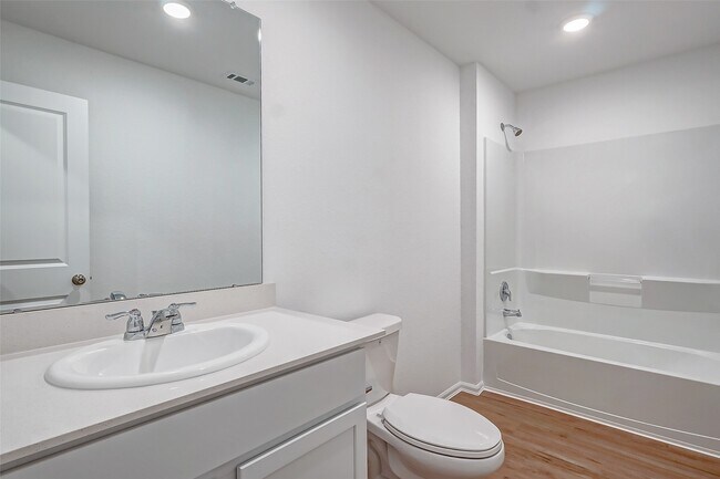 Building Photo - 20961 Zuccala Dr