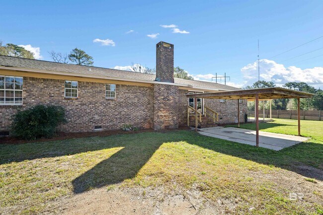 Building Photo - 30045 Wayside Dr