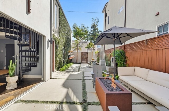 Building Photo - 6713 E Ocean Blvd